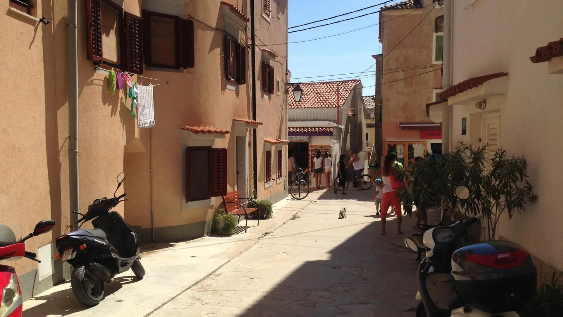 Baska Apartment-Studio Fiorino 0*, Baska (Krk) Croatia